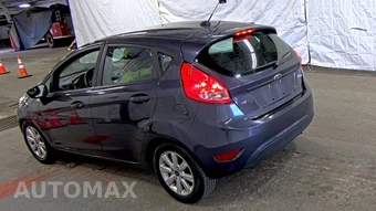 2013 Ford Fiesta SE Hatchback - miniatura 6