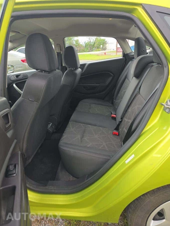 2013 Ford Fiesta SE Sedan – miniatura 10