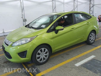 2013 Ford Fiesta SE Sedan