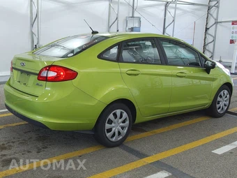 2013 Ford Fiesta SE Sedan – miniatura 4