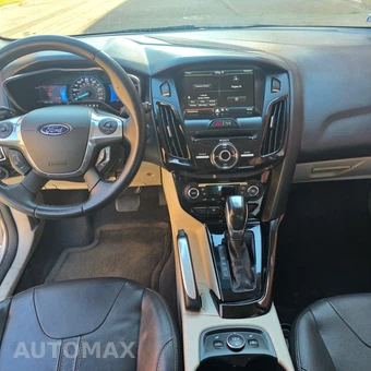 2013 Ford Focus Electric Hatchback - miniatura 10