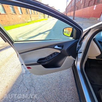 2013 Ford Focus Electric Hatchback - miniatura 5