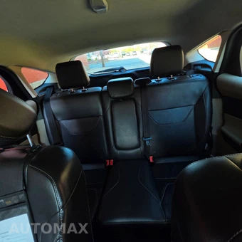 2013 Ford Focus Electric Hatchback - miniatura 7