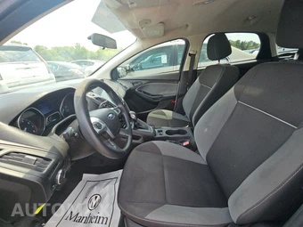 2013 Ford Focus S Sedan – miniatura 7