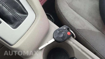 2013 Ford Focus SE Hatchback – miniatura 19