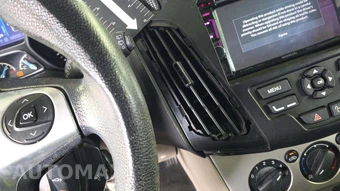 2013 Ford Focus SE Hatchback – miniatura 33