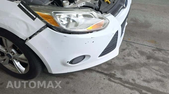2013 Ford Focus SE Hatchback – miniatura 47