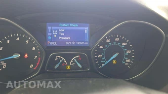 2013 Ford Focus SE Hatchback – miniatura 51