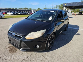 2013 Ford Focus SE Hatchback - samochód z USA z aukcji Manheim, oferta Kup Teraz w AUTOMAX