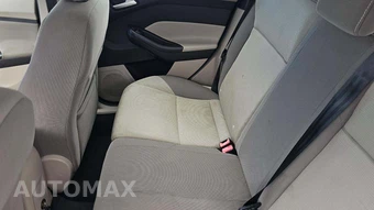 2013 Ford Focus SE Hatchback – miniatura 20