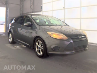 2013 Ford Focus SE Hatchback – miniatura 3