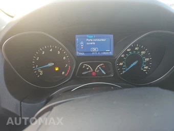 2013 Ford Focus SE Hatchback – miniatura 12