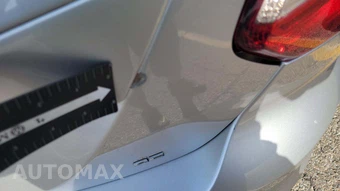 2013 Ford Focus SE Hatchback – miniatura 29