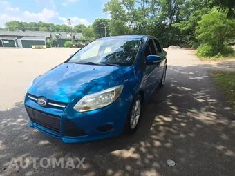 2013 Ford Focus SE Sedan