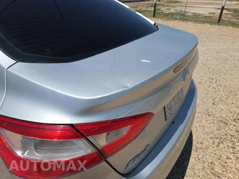 2013 Ford Focus SE Sedan – miniatura 21