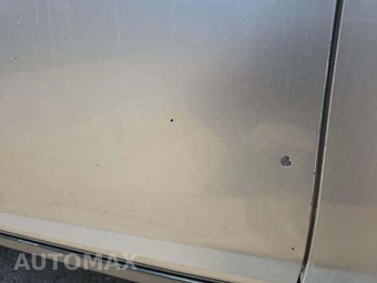 2013 Ford Focus SE Sedan – miniatura 27