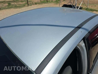 2013 Ford Focus SE Sedan – miniatura 9