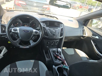 2013 Ford Focus ST Hatchback – miniatura 11