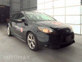 2013 Ford Focus ST Hatchback – miniatura 3