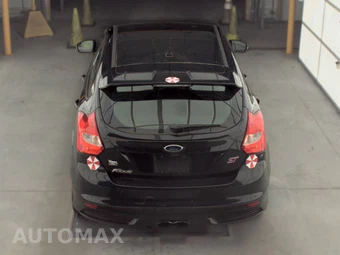 2013 Ford Focus ST Hatchback – miniatura 5