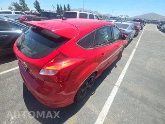 2013 Ford Focus ST Hatchback - miniatura 4