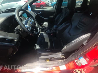 2013 Ford Focus ST Hatchback - miniatura 7