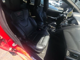 2013 Ford Focus ST Hatchback - miniatura 8