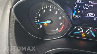 2013 Ford Focus Titanium Hatchback – miniatura 22