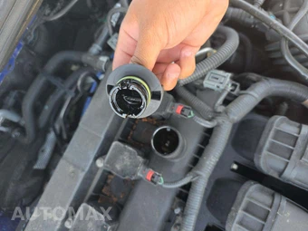 2013 Ford Focus Titanium Hatchback – miniatura 25