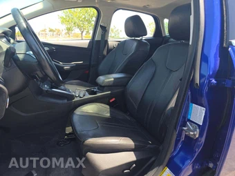 2013 Ford Focus Titanium Hatchback – miniatura 3