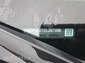 2013 Ford Focus Titanium Hatchback - miniatura 14