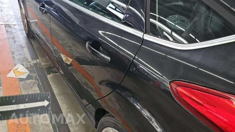 2013 Ford Focus Titanium Hatchback - miniatura 28