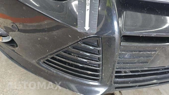2013 Ford Focus Titanium Hatchback - miniatura 45