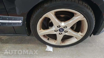 2013 Ford Focus Titanium Hatchback - miniatura 49