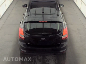 2013 Ford Focus Titanium Hatchback - miniatura 5