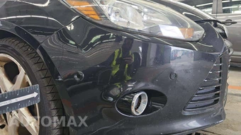 2013 Ford Focus Titanium Hatchback - miniatura 54