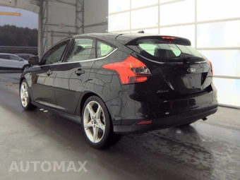 2013 Ford Focus Titanium Hatchback - miniatura 6