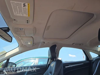 2013 Ford Fusion Energi Titanium – miniatura 17