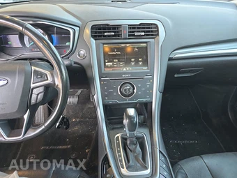 2013 Ford Fusion Energi Titanium - miniatura 11
