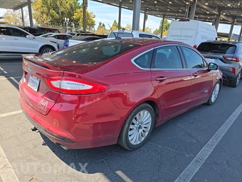2013 Ford Fusion Energi Titanium - miniatura 4