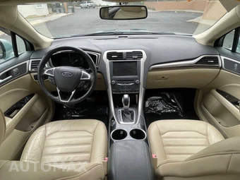 2013 Ford Fusion Hybrid SE - miniatura 16