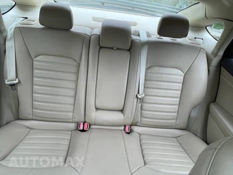 2013 Ford Fusion Hybrid SE - miniatura 17