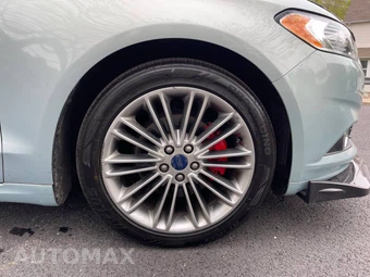 2013 Ford Fusion Hybrid SE - miniatura 30