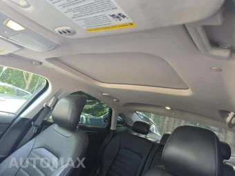 2013 Ford Fusion Hybrid SE – miniatura 11
