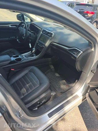 2013 Ford Fusion Hybrid SE – miniatura 18