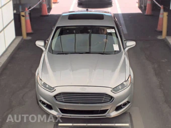 2013 Ford Fusion Hybrid Titanium - miniatura 2