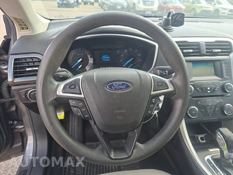 2013 Ford Fusion S - miniatura 10