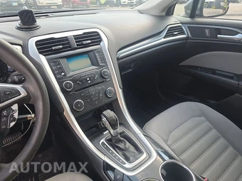 2013 Ford Fusion S - miniatura 11