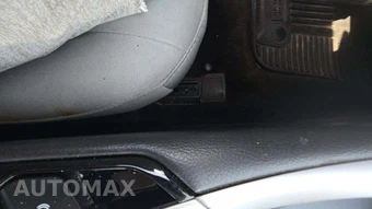 2013 Ford Fusion S - miniatura 19