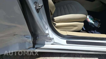 2013 Ford Fusion SE – miniatura 20